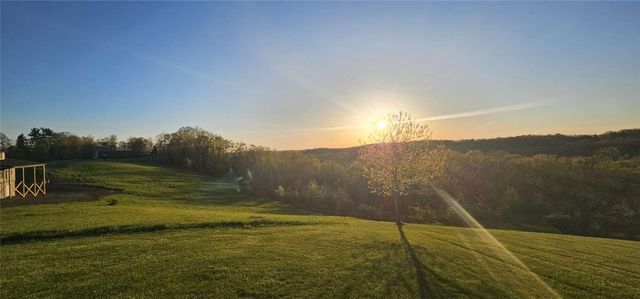 469 Dutchman Run Rd, Lower Burrell, PA 15068