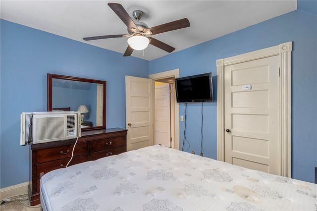 95 Corinth Street, Providence, RI 02907