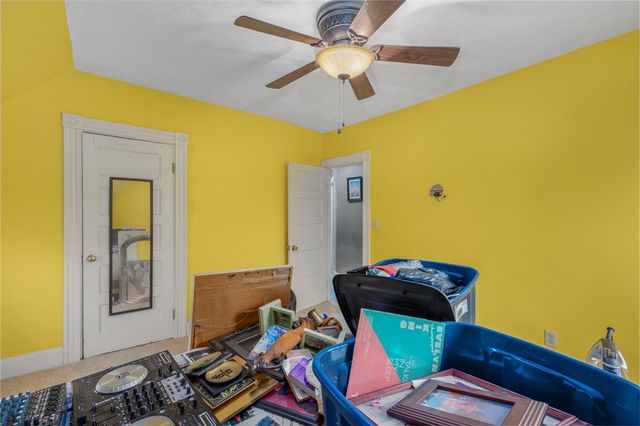 95 Corinth Street, Providence, RI 02907