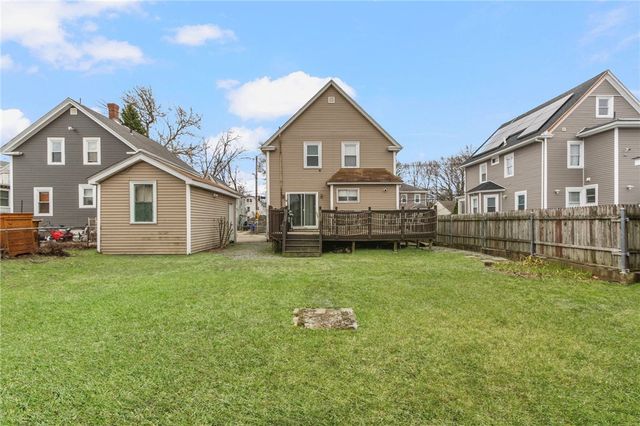 95 Corinth Street, Providence, RI 02907