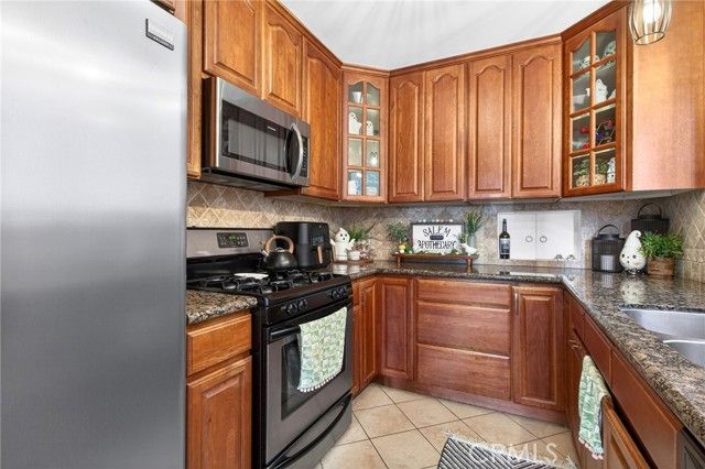 907 E Ocean Boulevard, Long Beach, CA 90802