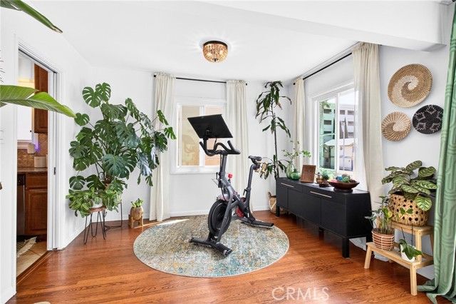 907 E Ocean Boulevard, Long Beach, CA 90802