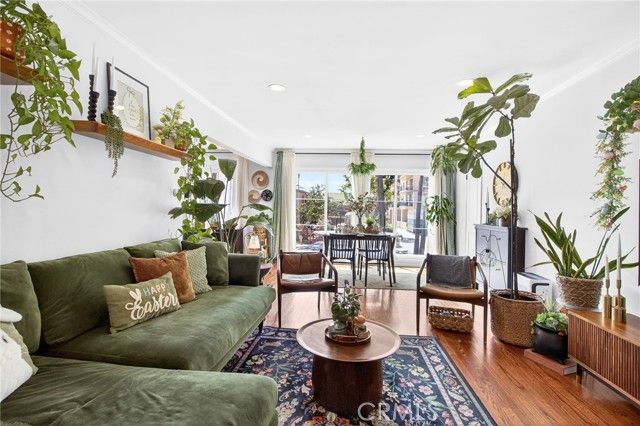 907 E Ocean Boulevard, Long Beach, CA 90802