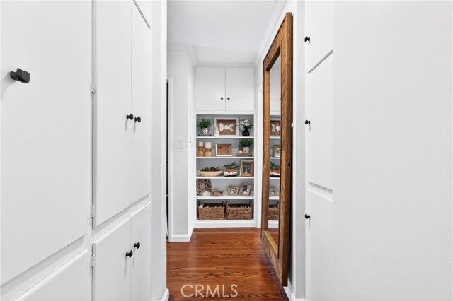 907 E Ocean Boulevard, Long Beach, CA 90802