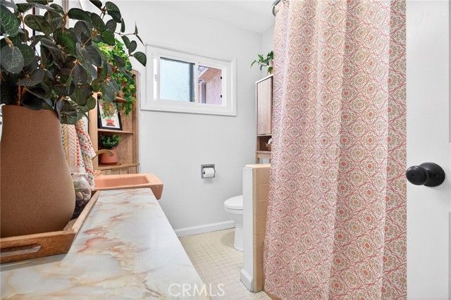 907 E Ocean Boulevard, Long Beach, CA 90802