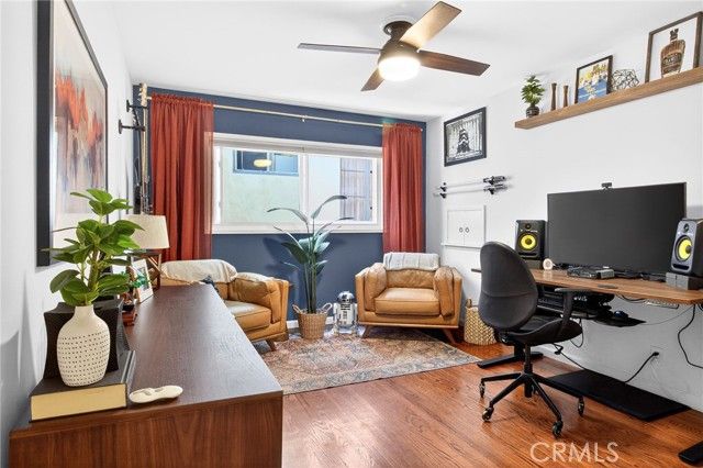 907 E Ocean Boulevard, Long Beach, CA 90802