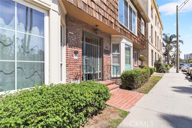 907 E Ocean Boulevard, Long Beach, CA 90802