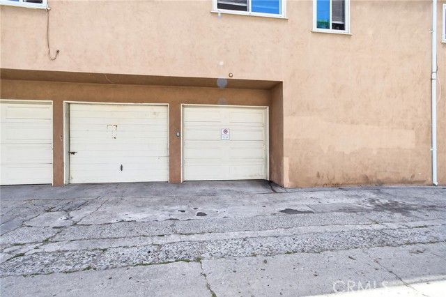 907 E Ocean Boulevard, Long Beach, CA 90802