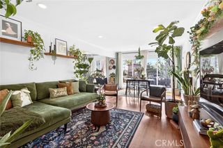 907 E Ocean Boulevard, Long Beach, CA 90802