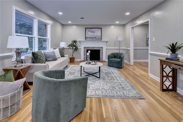 122 Duer DR, Williamsburg, VA 23188