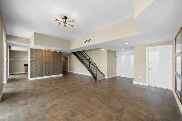 244 Biscayne Blvd UPH-4904, Miami, FL 33132