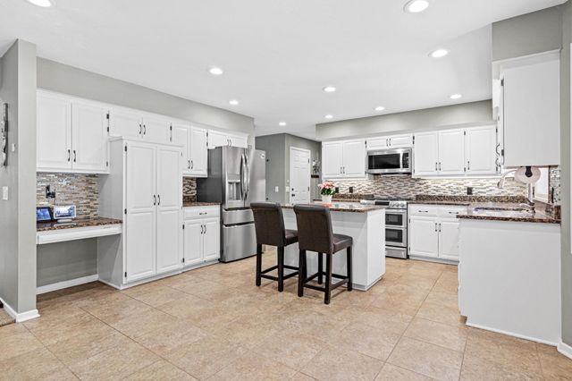 4110 Minnesota Lane N, Plymouth, MN 55446