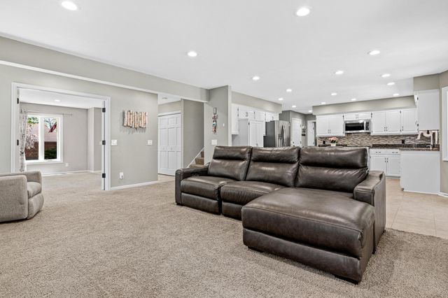 4110 Minnesota Lane N, Plymouth, MN 55446