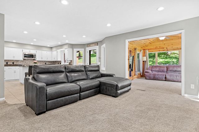 4110 Minnesota Lane N, Plymouth, MN 55446