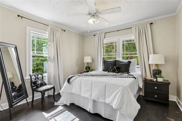 1813 N Baker, Santa Ana, CA 92706