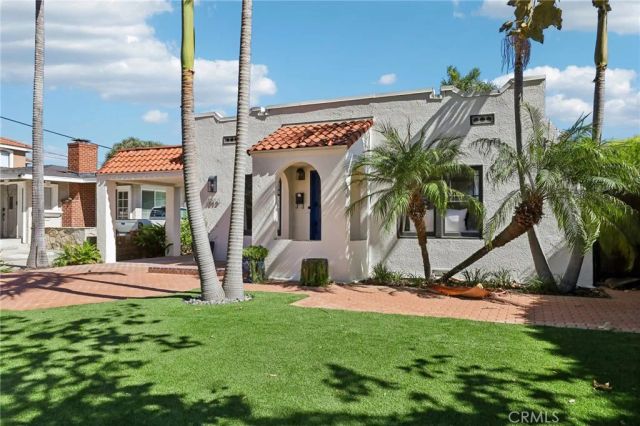 1813 N Baker, Santa Ana, CA 92706