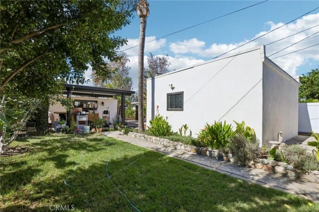 1813 N Baker, Santa Ana, CA 92706