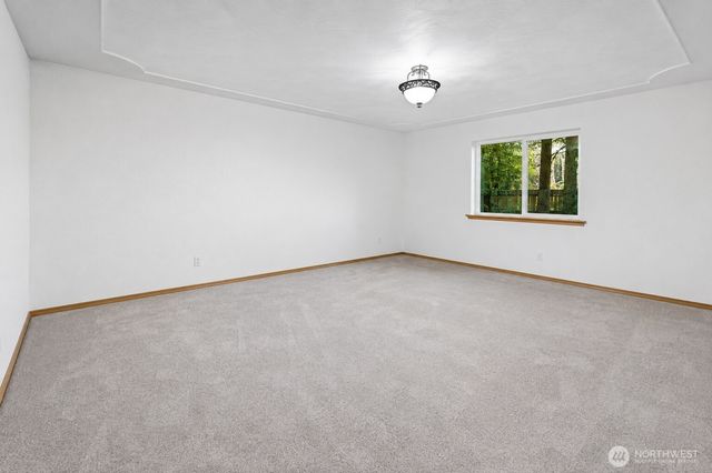 21827 Crest Lane SE, Yelm, WA 98597