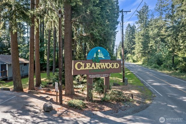 21827 Crest Lane SE, Yelm, WA 98597