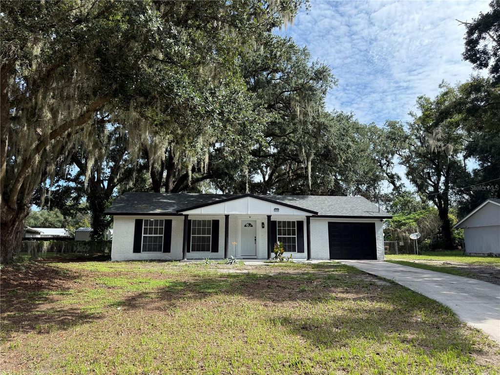 3008 OAKVIEW LANE, Plant City, FL 33566
