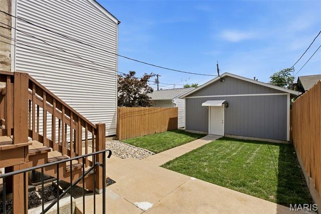 4438 Arco Avenue, St Louis, MO 63110