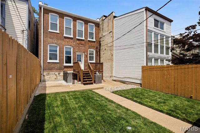 4438 Arco Avenue, St Louis, MO 63110