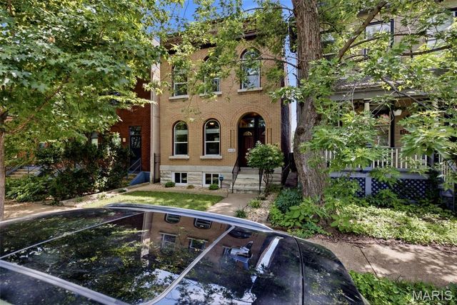 4438 Arco Avenue, St Louis, MO 63110