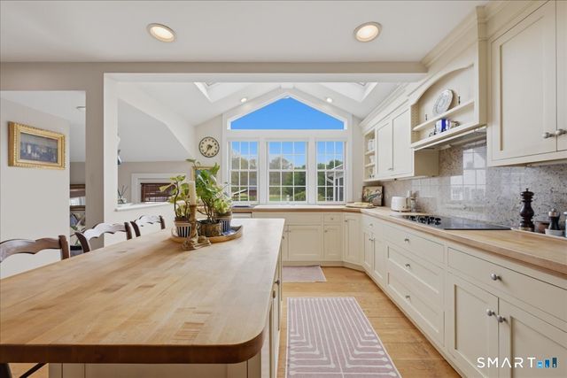 74 Bushy Hill Road, Essex, CT 06442