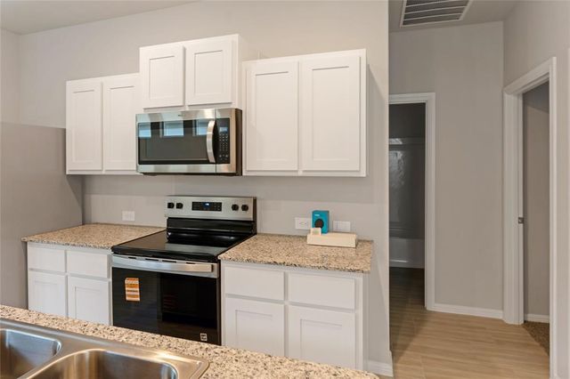 3116 Pecan Farm Lane, Fort Worth, TX 76140