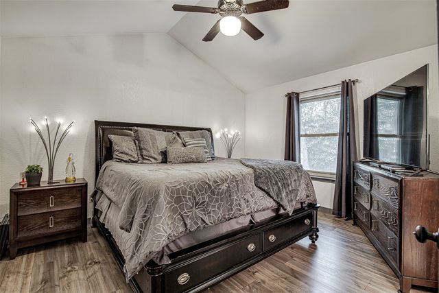 6112 Farmingdale Drive, Arlington, TX 76001