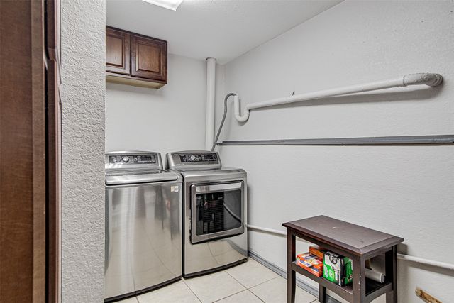 6112 Farmingdale Drive, Arlington, TX 76001