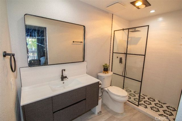 6255 Canoga Avenue 18, Los Angeles, CA 91367