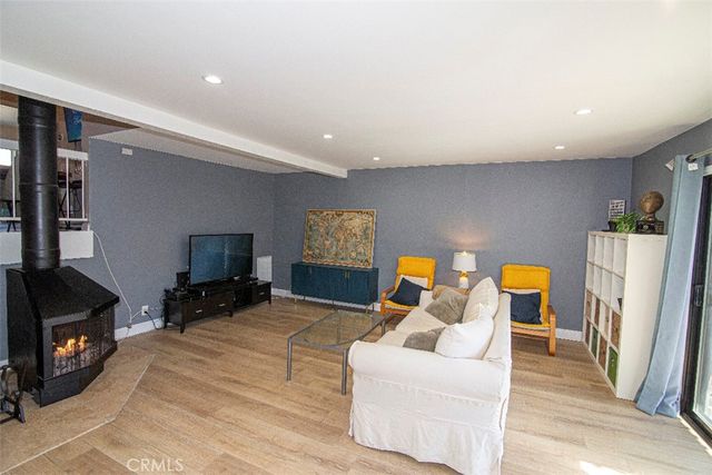 6255 Canoga Avenue 18, Los Angeles, CA 91367