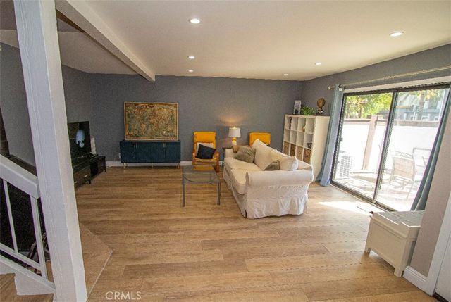 6255 Canoga Avenue 18, Los Angeles, CA 91367