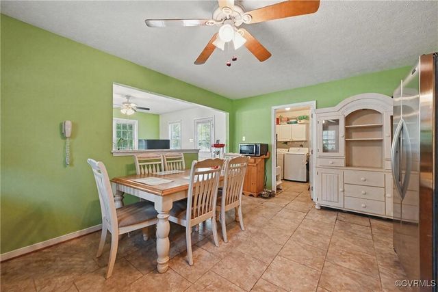 1590 Kimbrook Ln, Sandston, VA 23150