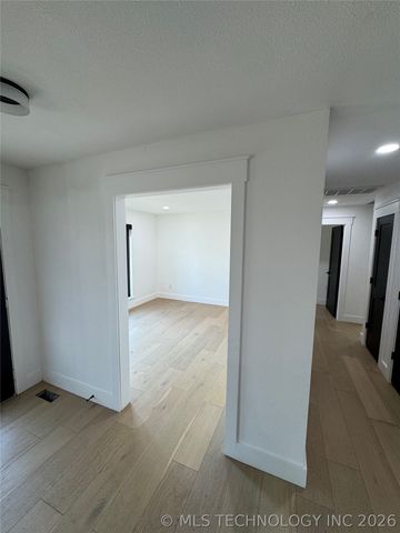 9214 N 184th East Avenue, Owasso, OK 74055