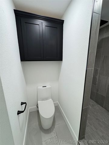 9214 N 184th East Avenue, Owasso, OK 74055