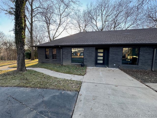 9214 N 184th East Avenue, Owasso, OK 74055