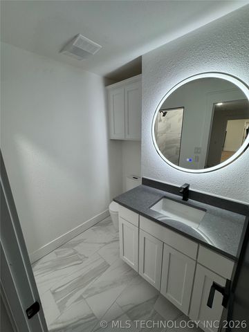 9214 N 184th East Avenue, Owasso, OK 74055