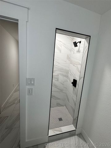 9214 N 184th East Avenue, Owasso, OK 74055