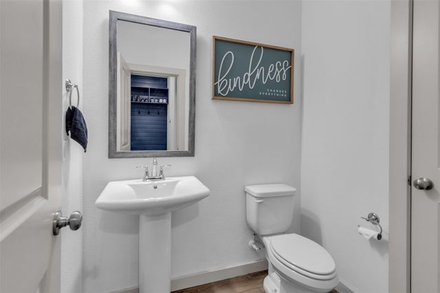 682 Claire Lane, Lewisville, TX 75067