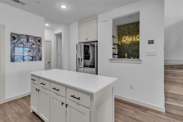 682 Claire Lane, Lewisville, TX 75067