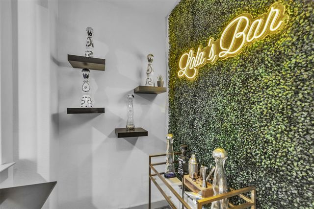 682 Claire Lane, Lewisville, TX 75067