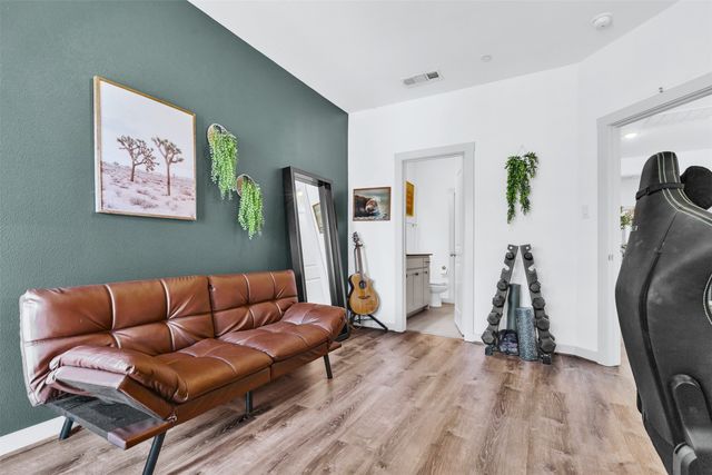 682 Claire Lane, Lewisville, TX 75067