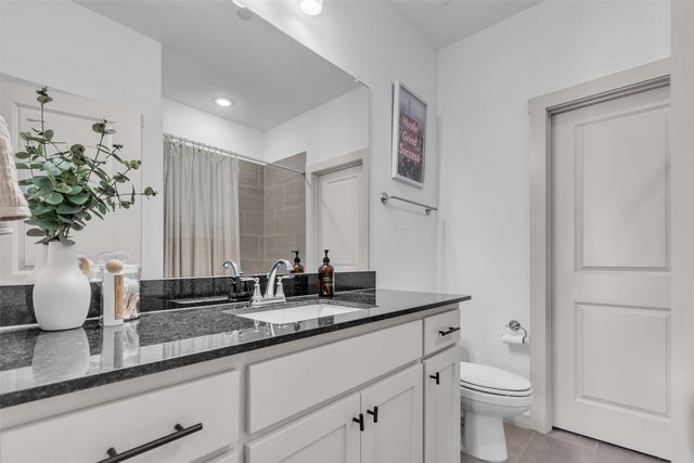 682 Claire Lane, Lewisville, TX 75067