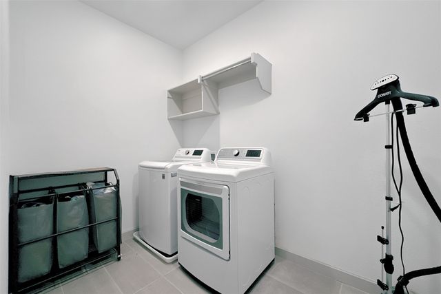 682 Claire Lane, Lewisville, TX 75067