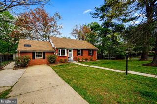 7421 NIGH RD, Falls Church, VA 22043