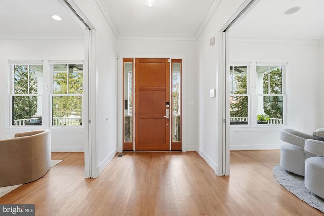 1614 N JACKSON ST, Arlington, VA 22201