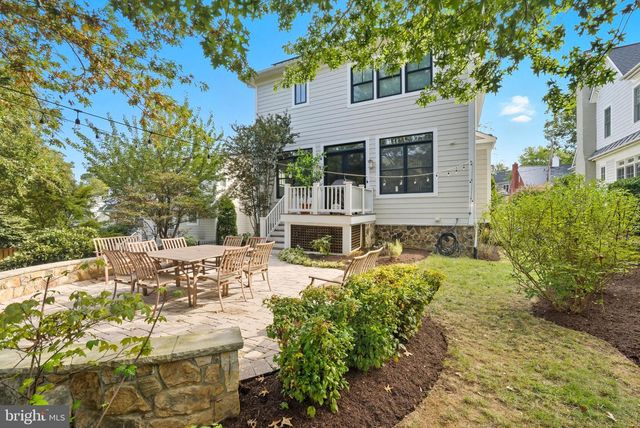 1614 N JACKSON ST, Arlington, VA 22201