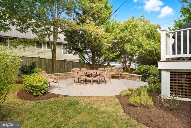 1614 N JACKSON ST, Arlington, VA 22201